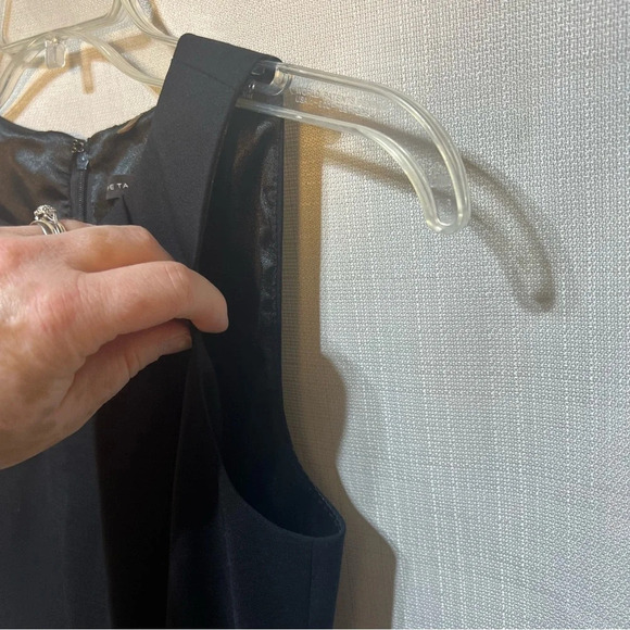 Elie Tahari Black Sleeveless Sheath Dress Size 4 Cocktail Wedding Brunch Classy - Picture 10 of 15